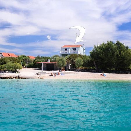 Apartments Luka Рогозница Екстериор снимка